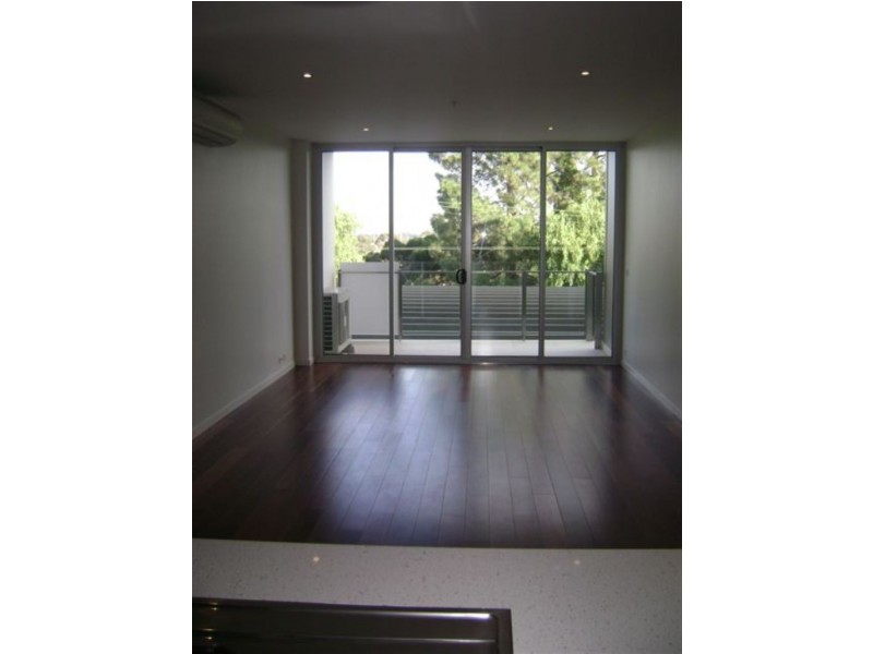 112/89 Raleigh Street, Essendon VIC 3040