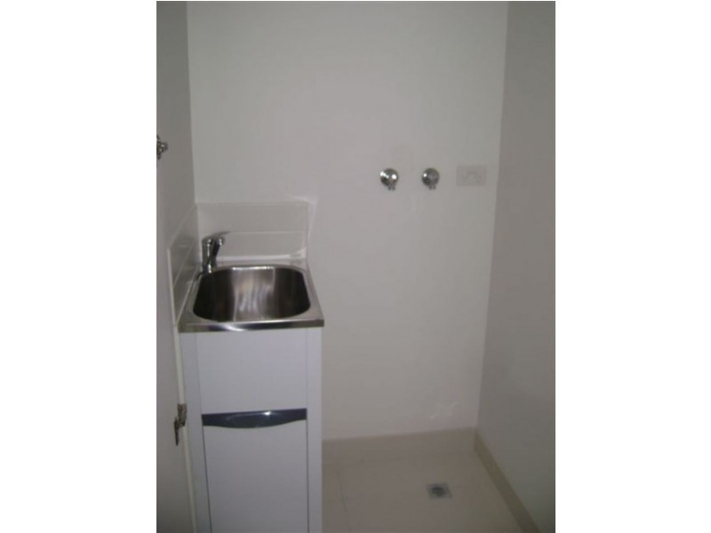 112/89 Raleigh Street, Essendon VIC 3040