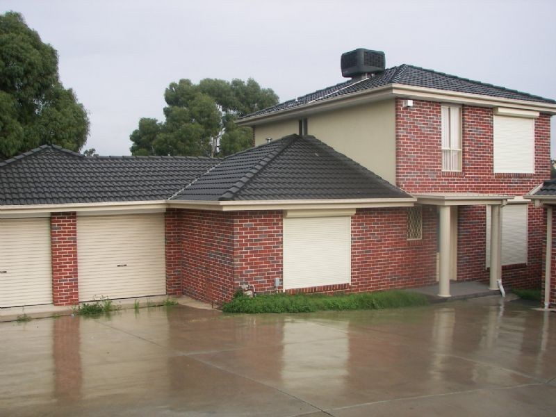4/38 Papworth Place, Meadow Heights VIC 3048