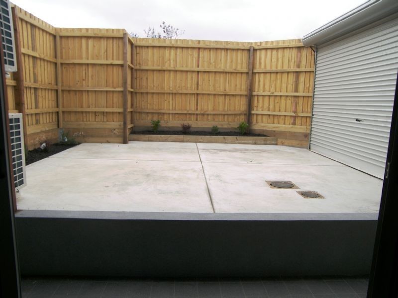 18 Hampton Road, Essendon West VIC 3040