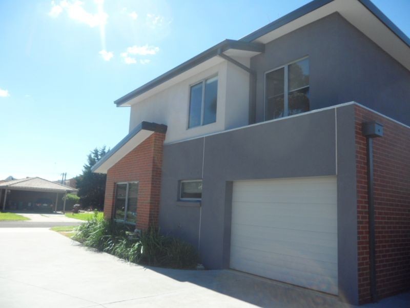 7/6 Strathconnon Square, Tullamarine VIC 3043