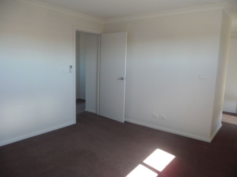 7/6 Strathconnon Square, Tullamarine VIC 3043