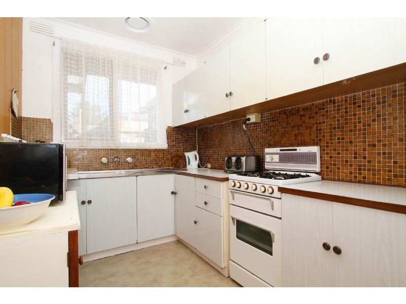 4/45 Combermere Street, Essendon VIC 3040