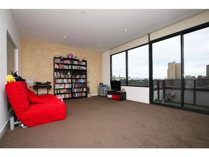 518/38-70 Mt Alexander Road, Flemington VIC 3031