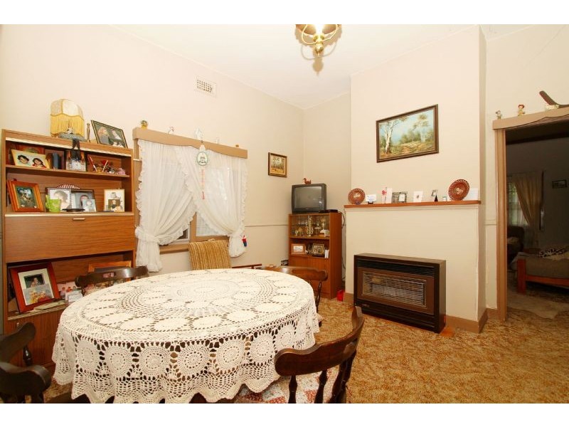 110 Chirnside Street, Kingsville VIC 3012