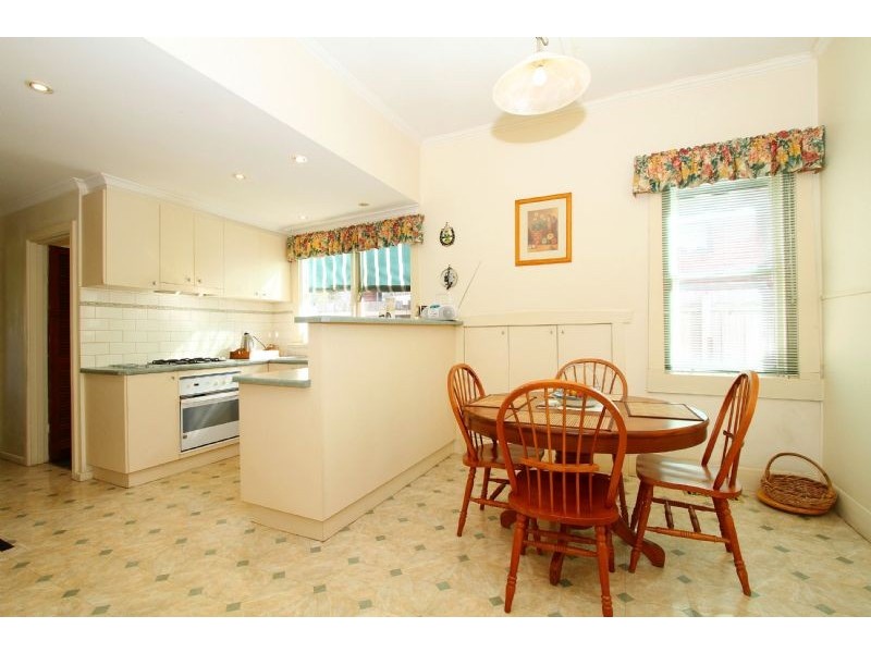 20 Kendall Street, Essendon VIC 3040