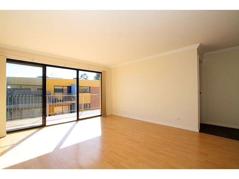 26/17-19 Ascot Vale Road, Flemington VIC 3031