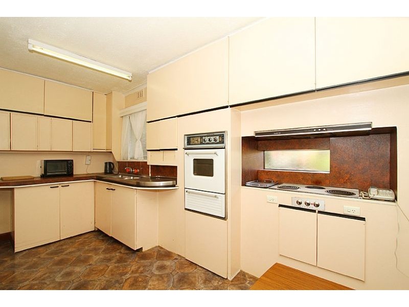 8 Madoline Street, Pascoe Vale VIC 3044