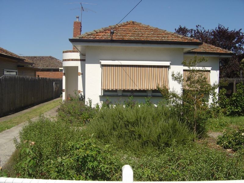 40 Lawson Street, Essendon VIC 3040