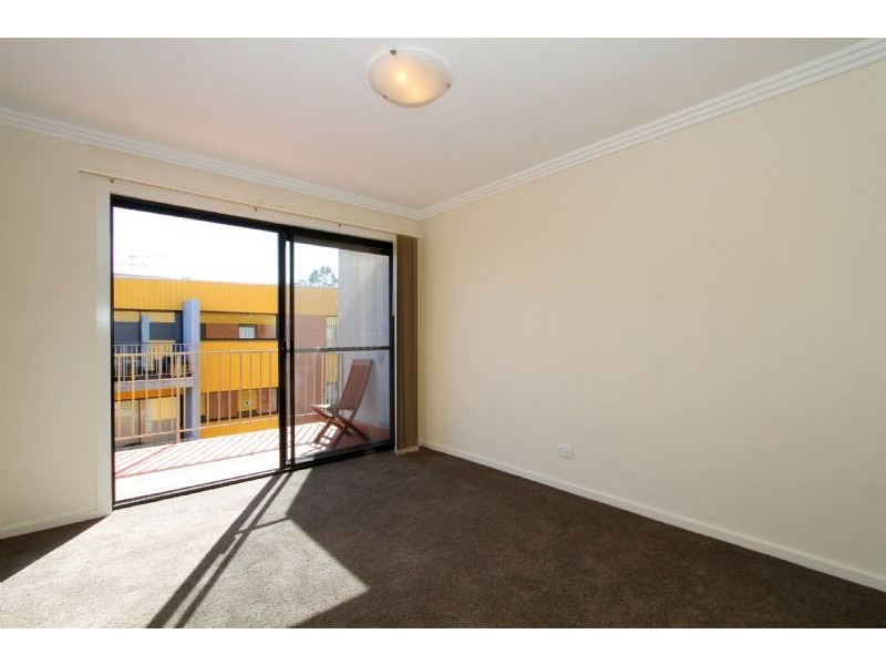 26/17-19 Ascot Vale Road, Flemington VIC 3031
