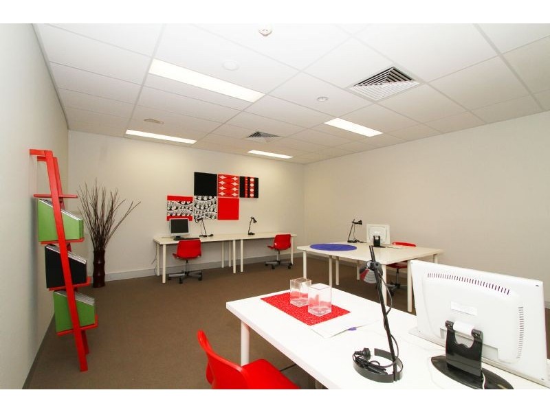 10B/80-82 Keilor Road, Essendon VIC 3040