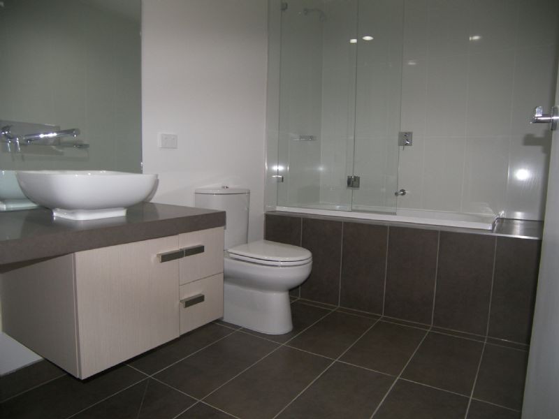 208/8 Breavington way, Northcote VIC 3070