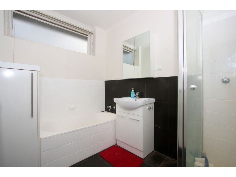 10/197 Maribyrnong Road, Ascot Vale VIC 3032