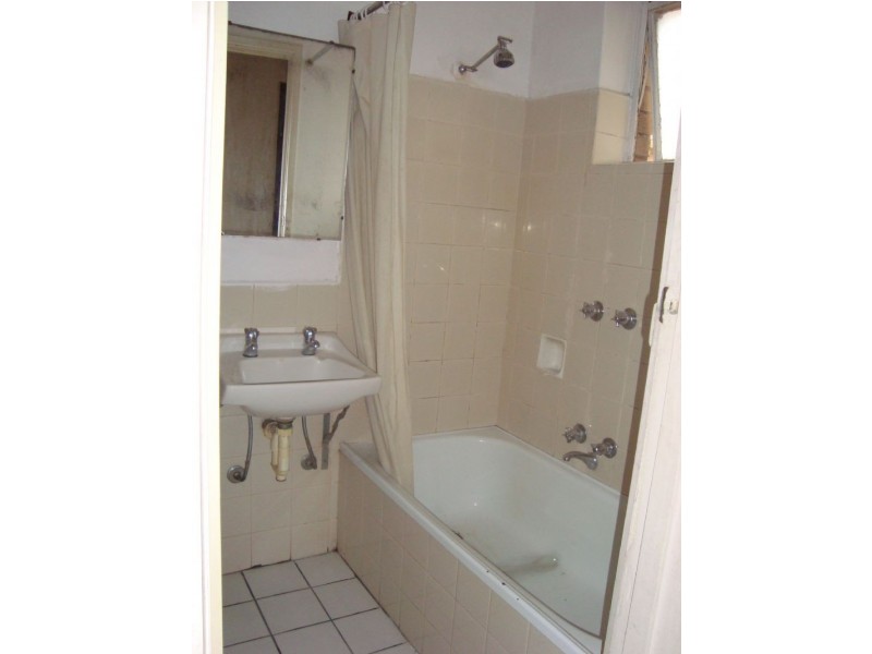 9/60 Buckley Street, Essendon VIC 3040