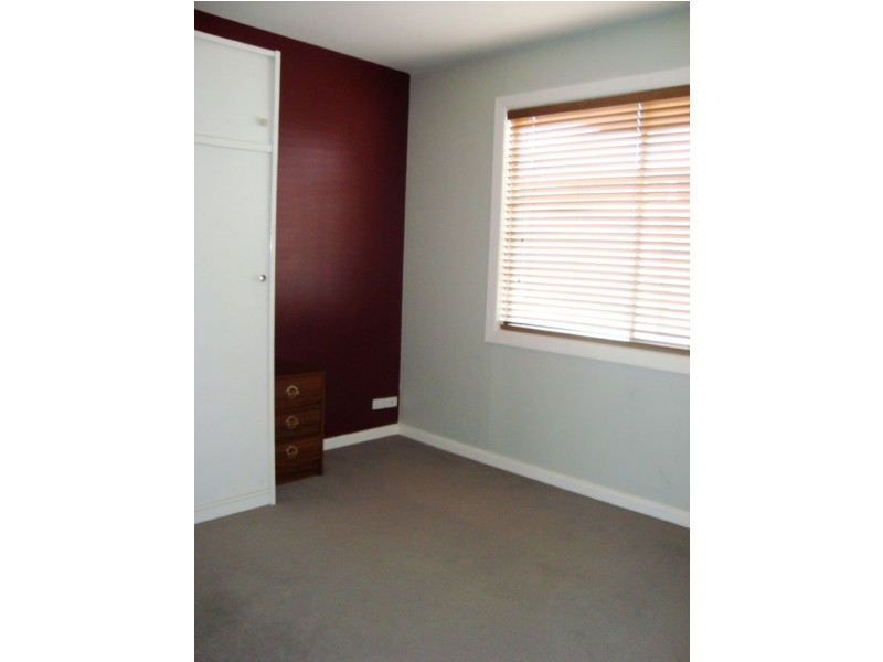 11/7 Willow Street, Essendon VIC 3040