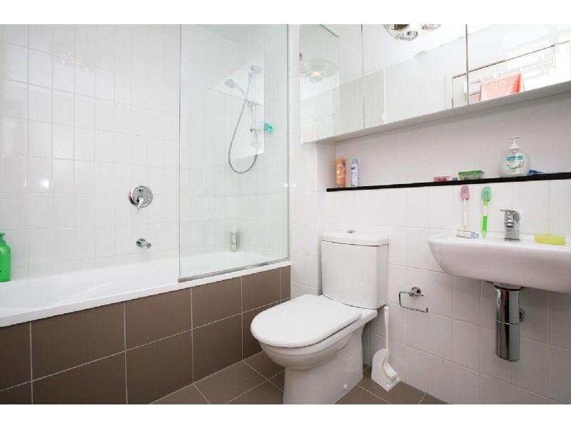 322/38-70 Mt Alexander Road, Flemington VIC 3031