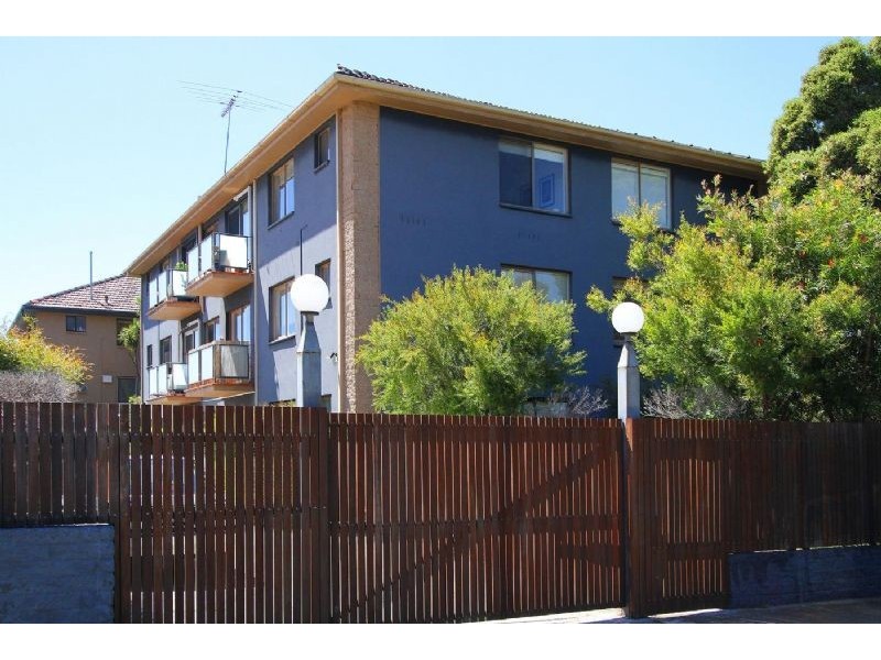 9/56 Nicholson Street, Essendon VIC 3040