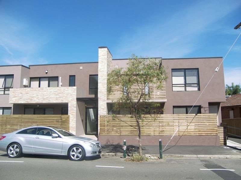 8/132 Princes Street, Flemington VIC 3031