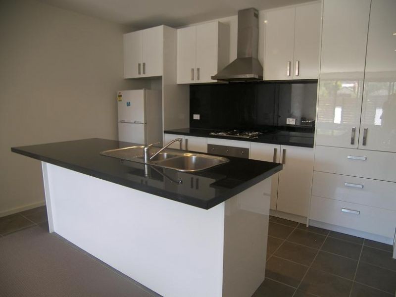 8/132 Princes Street, Flemington VIC 3031