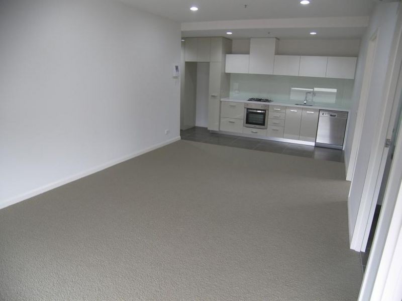 206/8 Breavington Way, Northcote VIC 3070