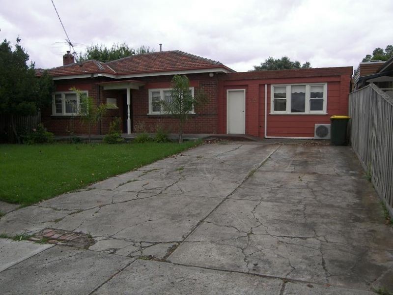 12 Salisbury Street, Essendon North VIC 3041