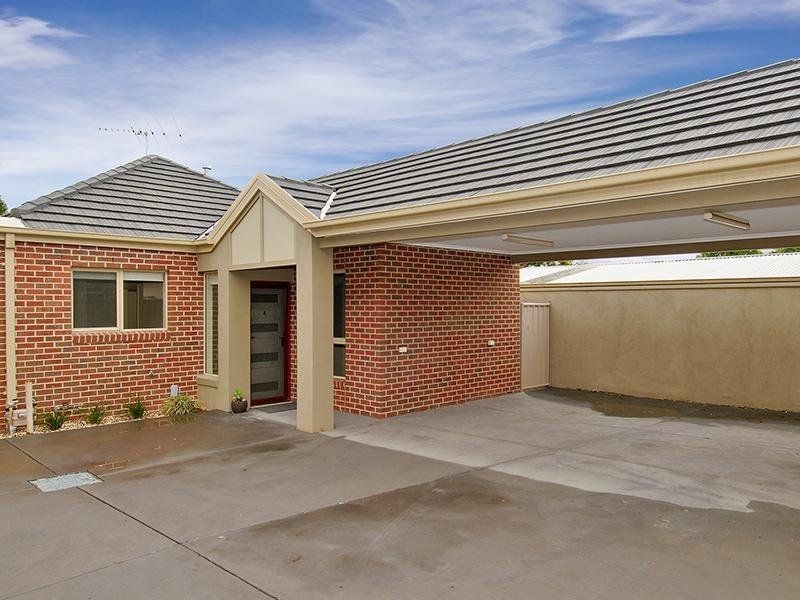 4/7 Farringdon Street, Pascoe Vale VIC 3044