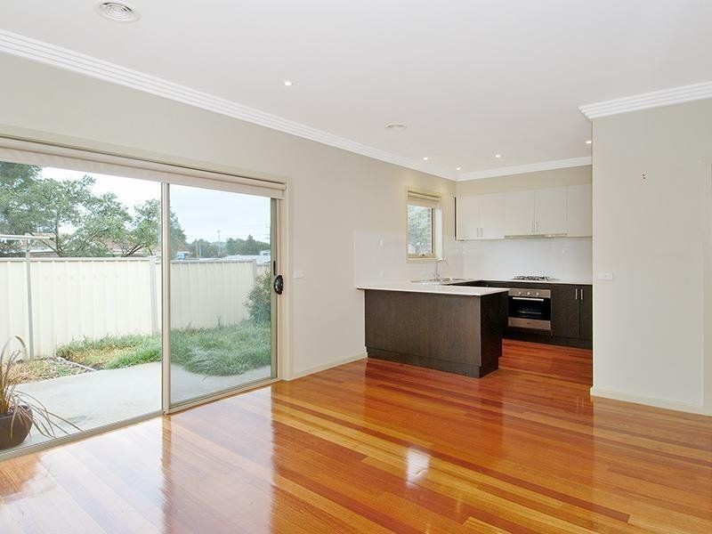 4/7 Farringdon Street, Pascoe Vale VIC 3044