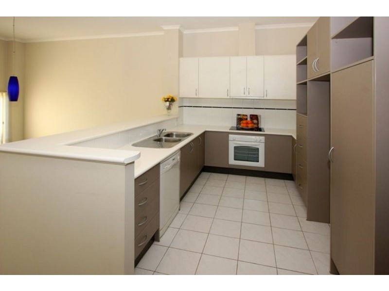 16/77 Coghlan Street, Niddrie VIC 3042