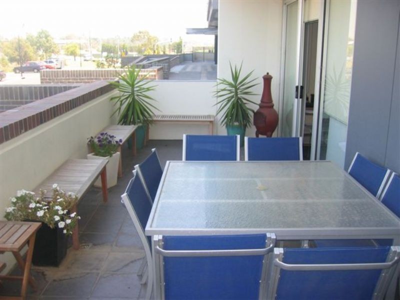 101/60 Speakmen Street, Kensington VIC 3031