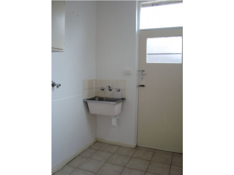 2/1004 Mt Alexander Road, Essendon VIC 3040