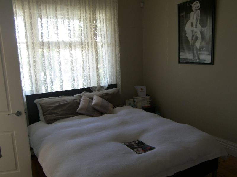 23 Hopetoun Street, Kensington VIC 3031