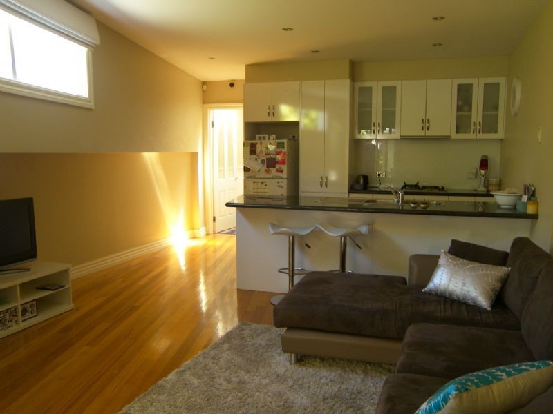 23 Hopetoun Street, Kensington VIC 3031