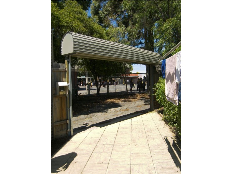 23 Hopetoun Street, Kensington VIC 3031