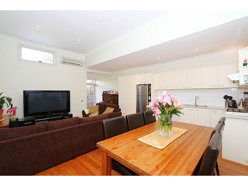 10 Tunbridge Street, Flemington VIC 3031