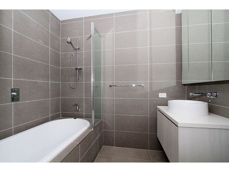 17 Batman Street, Aberfeldie VIC 3040