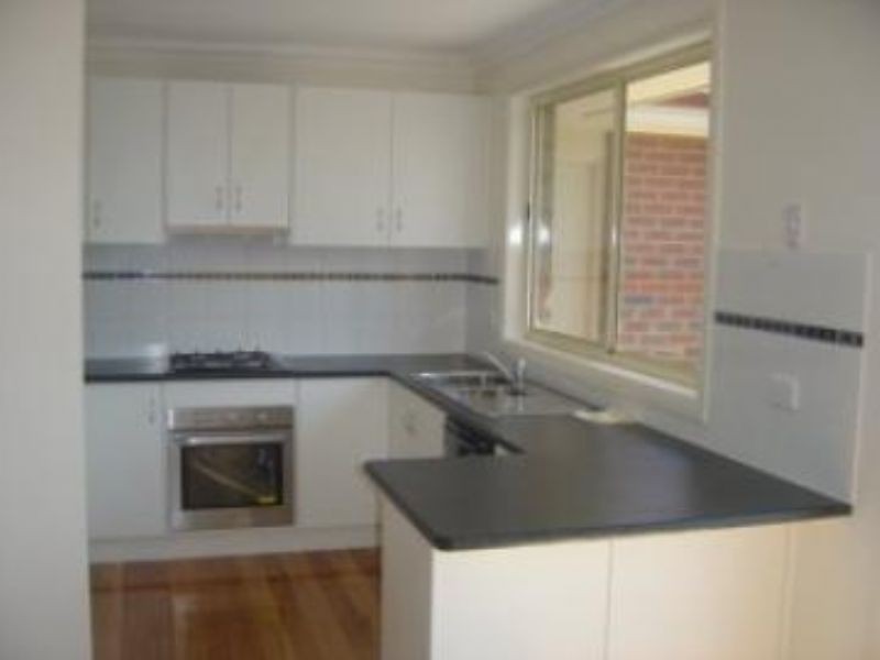 3/44 Bowes Avenue, Airport West VIC 3042