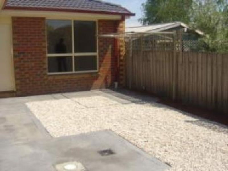 3/44 Bowes Avenue, Airport West VIC 3042