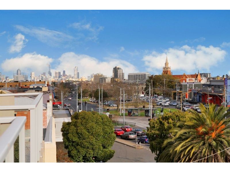 303/964 Mt Alexander Road, Essendon VIC 3040