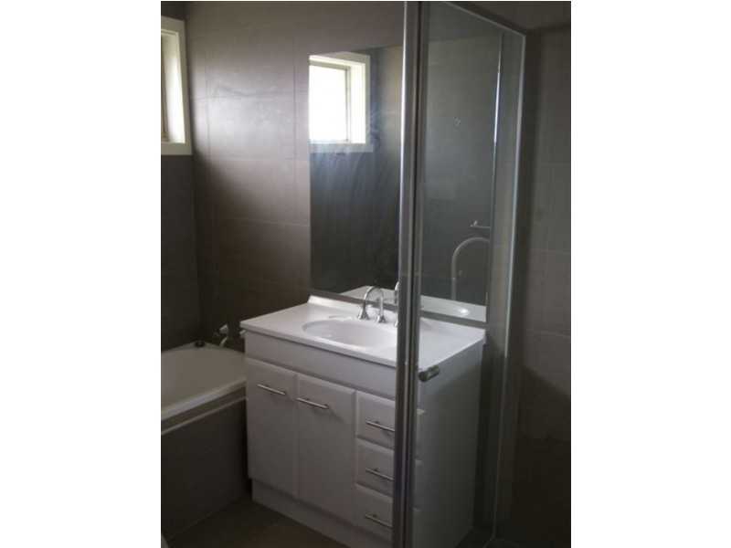 1/4-6 Leila Street, Essendon VIC 3040