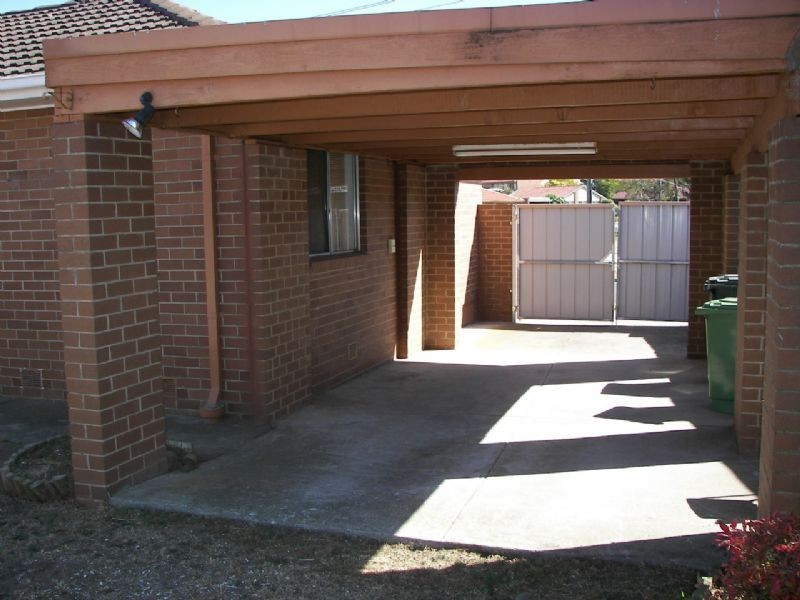 1 Rodda Court, Gladstone Park VIC 3043