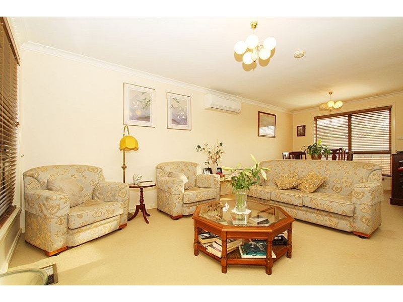 2/1 Prince Street, Essendon North VIC 3041