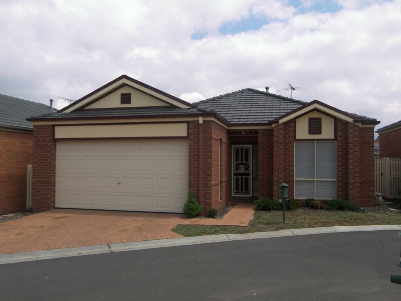 15 Wattletree Drive, Taylors Hill VIC 3037