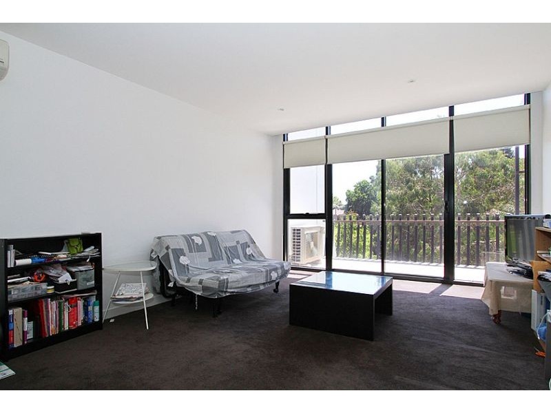 132/68 Mt Alexander Road, Flemington VIC 3031