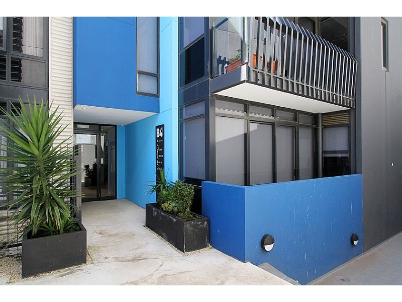 236/68 Mt Alexander Road, Flemington VIC 3031