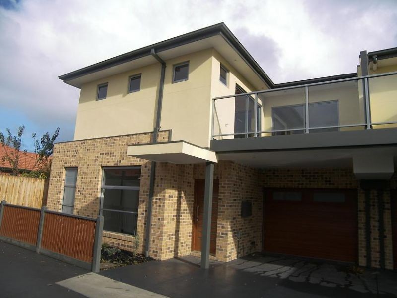 4/7 Mary Street, Essendon VIC 3040