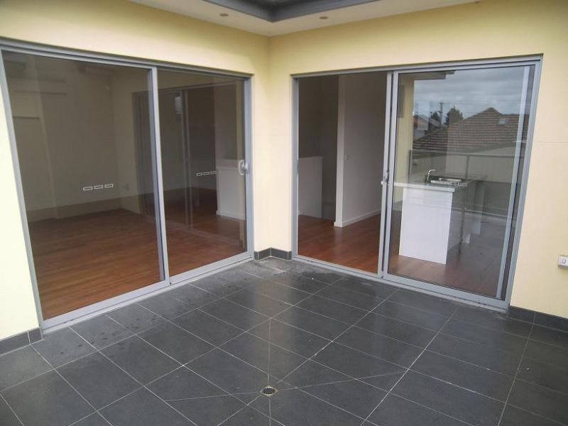 4/7 Mary Street, Essendon VIC 3040