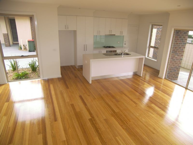 2/13 O’Shannassy Street, Essendon North VIC 3041