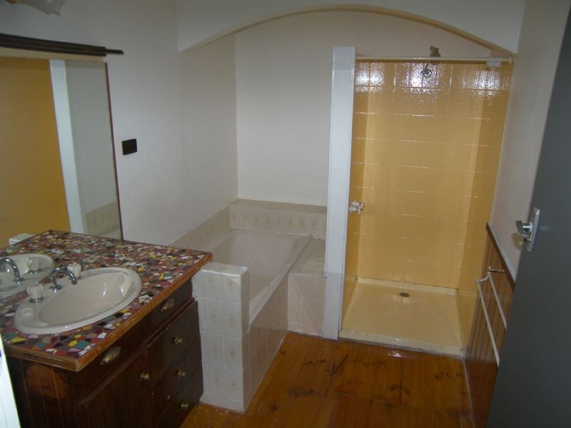 64 Ogilvie Street, Essendon VIC 3040