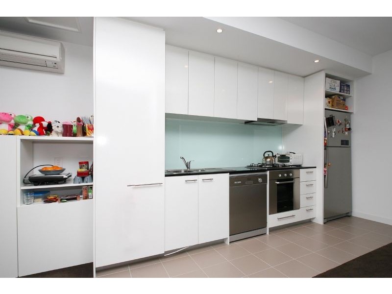 317B/38-70 Mt Alexander Road, Flemington VIC 3031