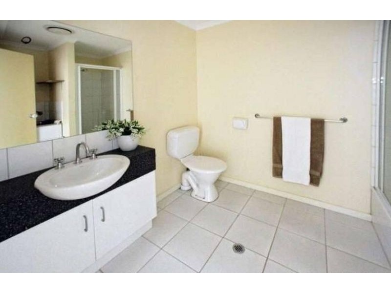 16/17-19 Ascot Vale Rd, Flemington VIC 3031